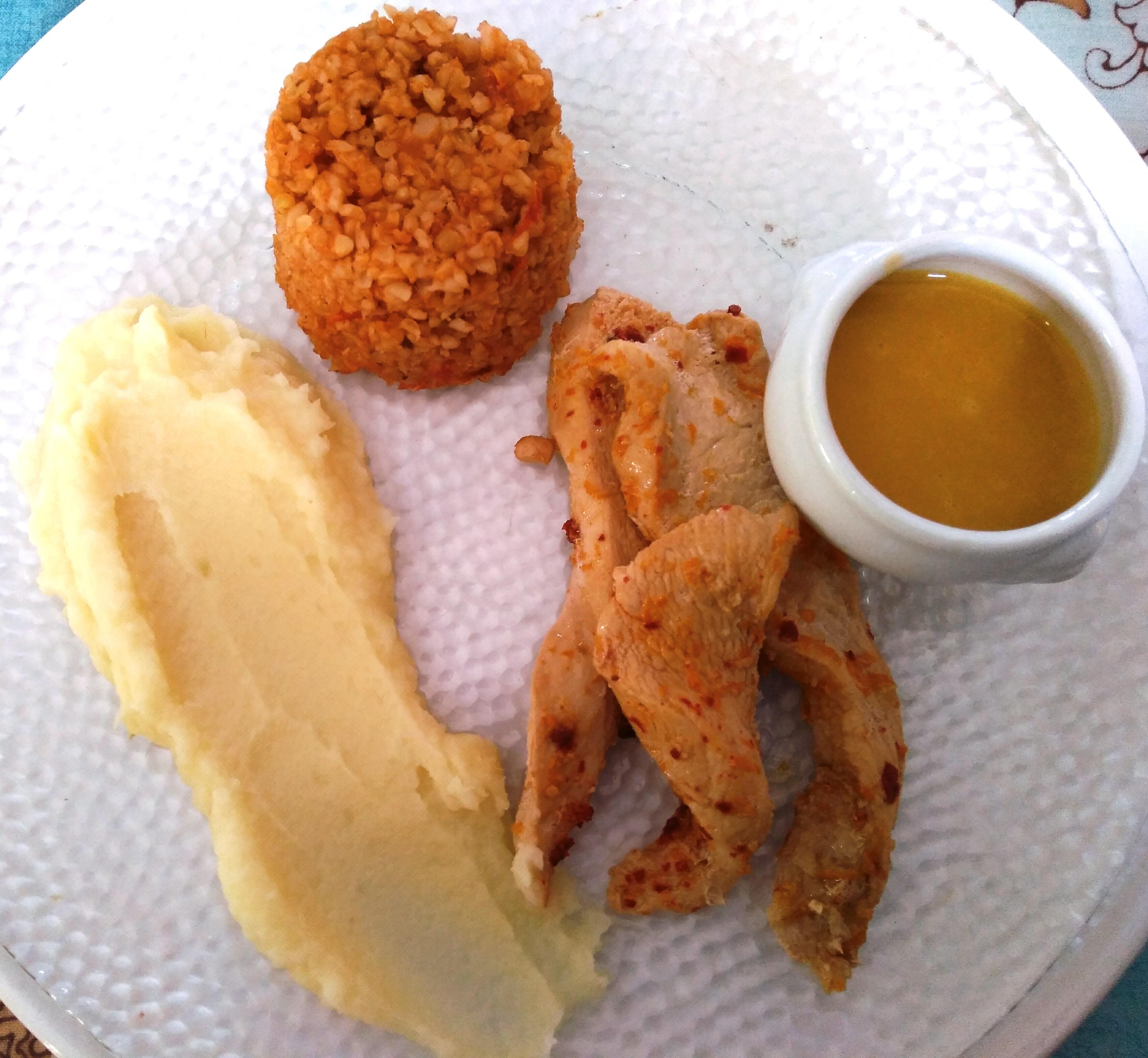 Aiguillettes de poulet en vapeur d'orange et piment d'espelette