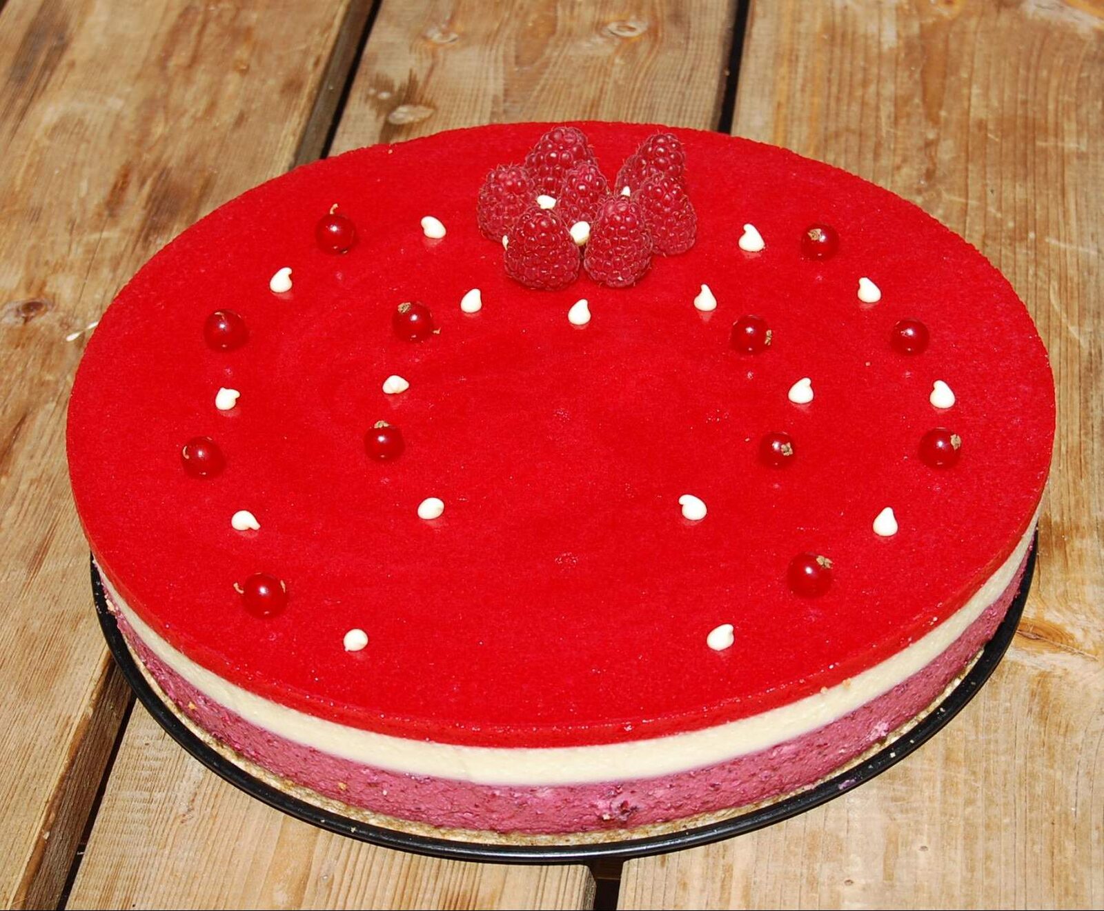 Bavarois chocolat blanc framboise et son croustillant