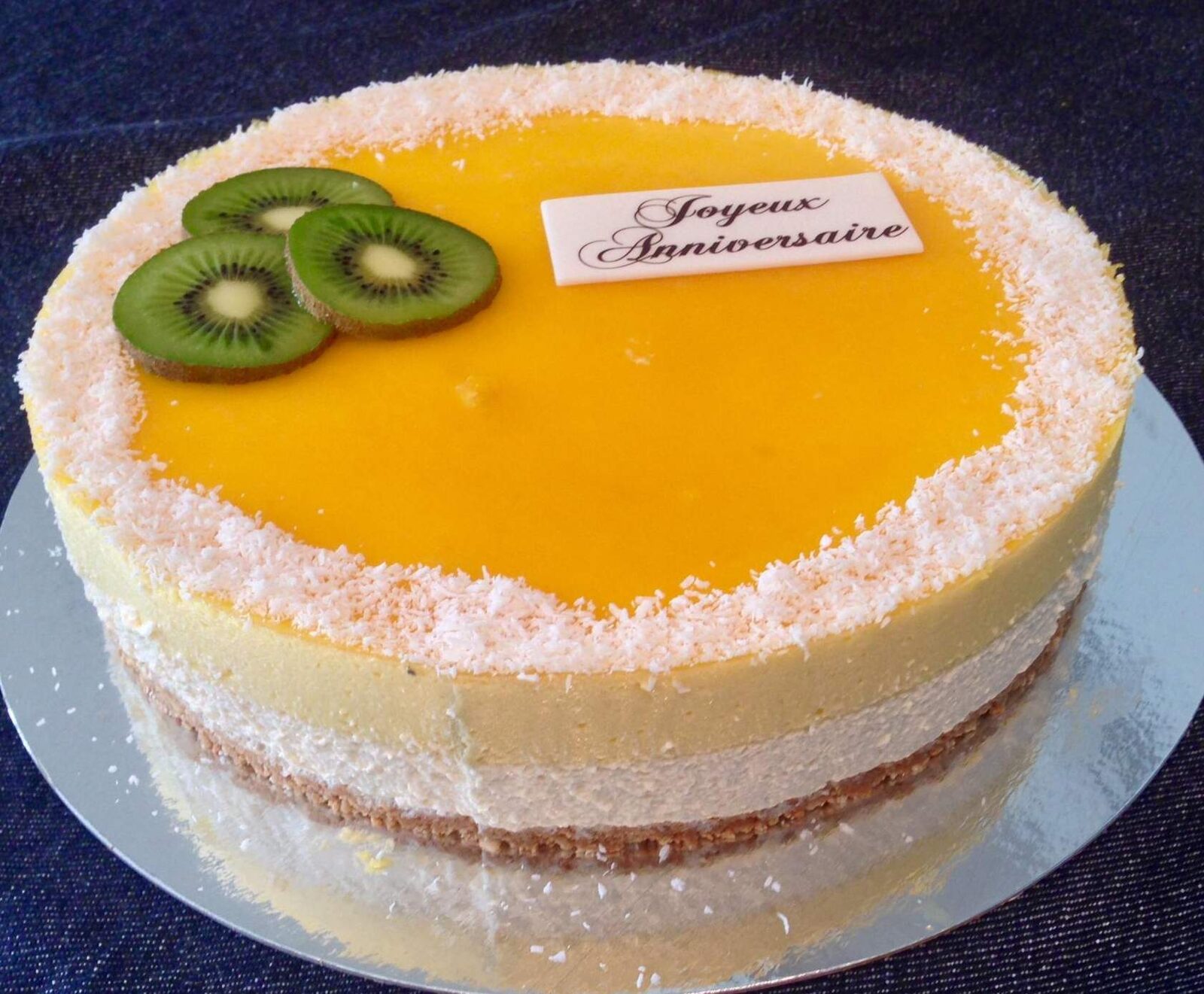 Bavarois mangue coco sur croustillant cacahuète