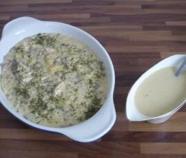 Blanquette d'escaloppes de poulet et sa sauce crème
