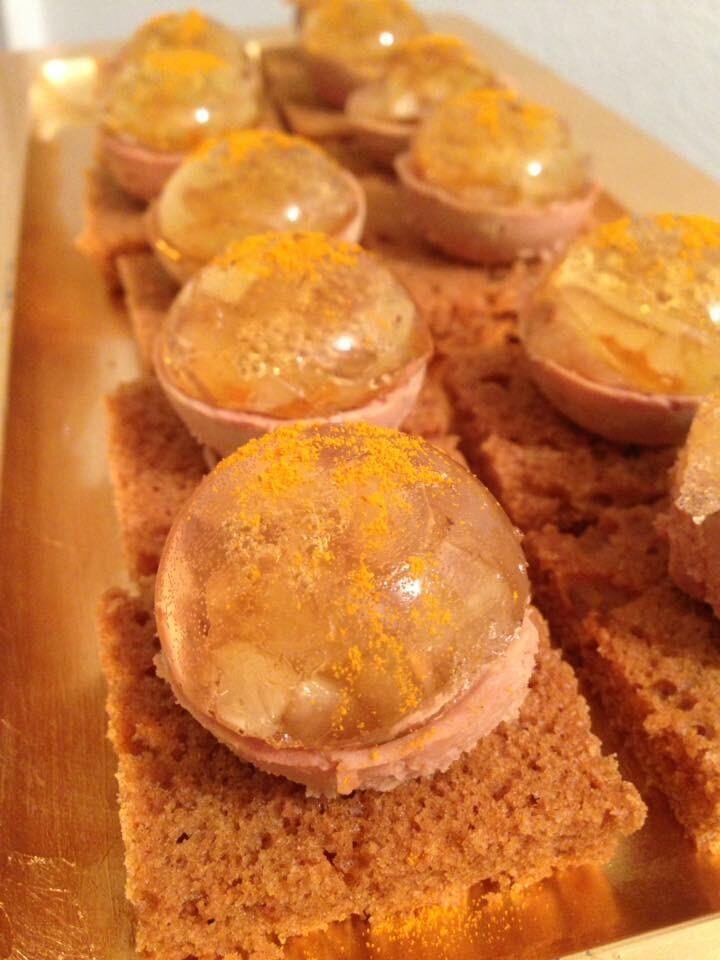 BOULES DE FOIE GRAS, GELEE DE SAUTERNES ET BRUNOISE DE FIGUES