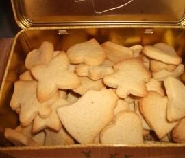 BREDELES à la poudre de noisette