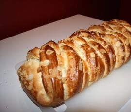 Brioche fourrée à la pâte à tartiner de spéculoos