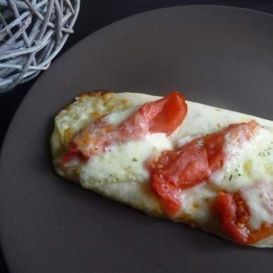 Bruchettas façon pizza tomate/mozza