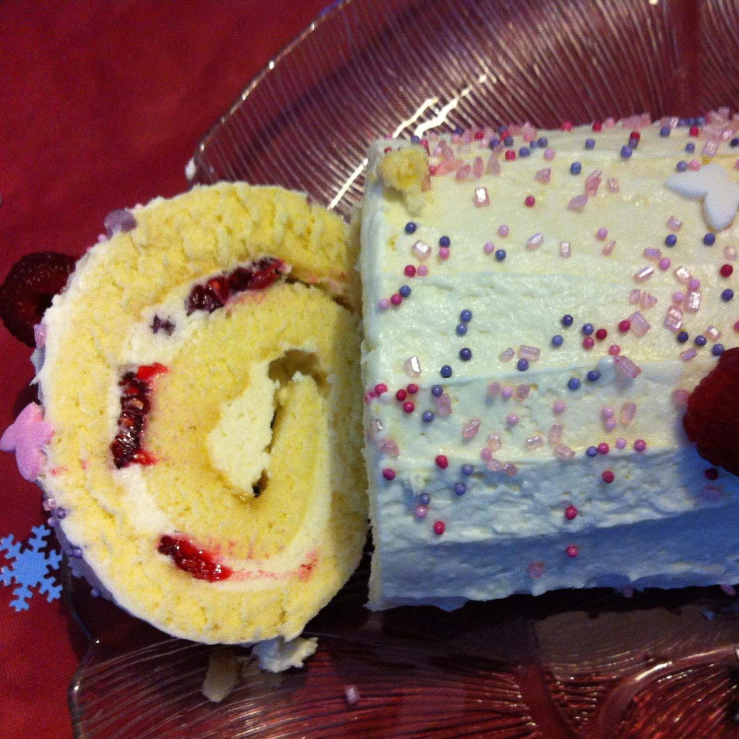 Bûche de Noël chocolat blanc-Framboises