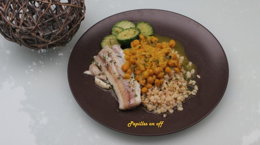Cabillaud aux pois chiches, oignon et curcuma