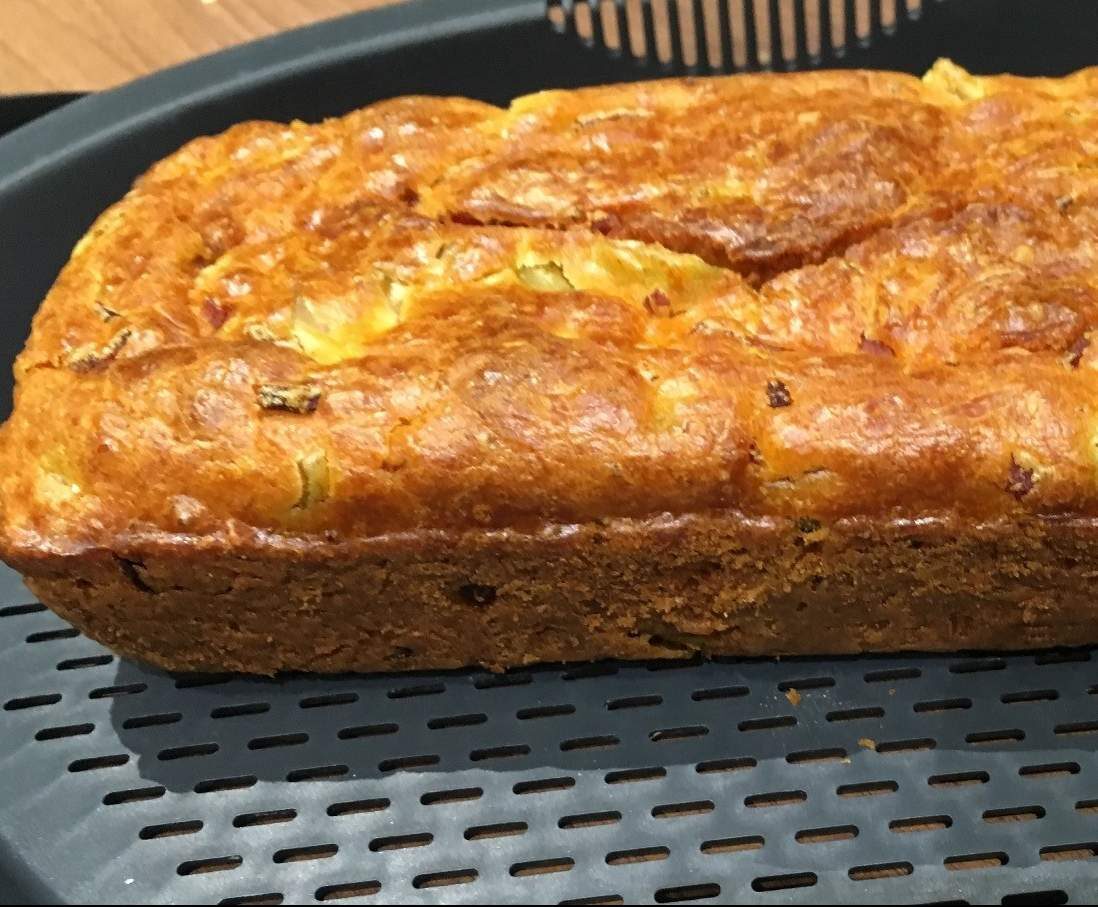 Cake aux olives et jambon