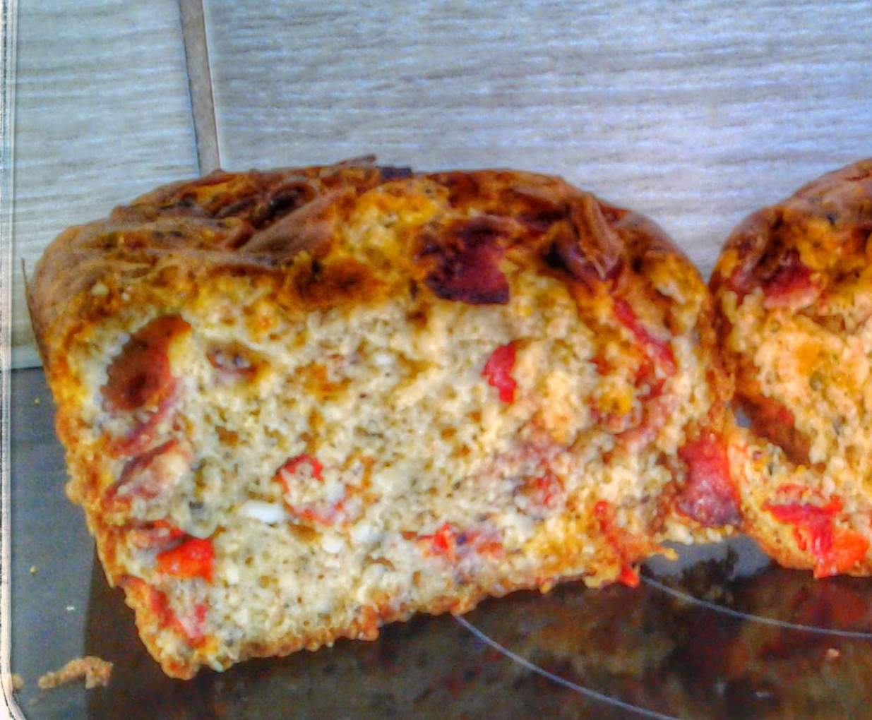 cake chorizo,poivron et basilic