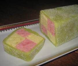 cake damier citron/fraise et tiramisu fruité avec les chutes