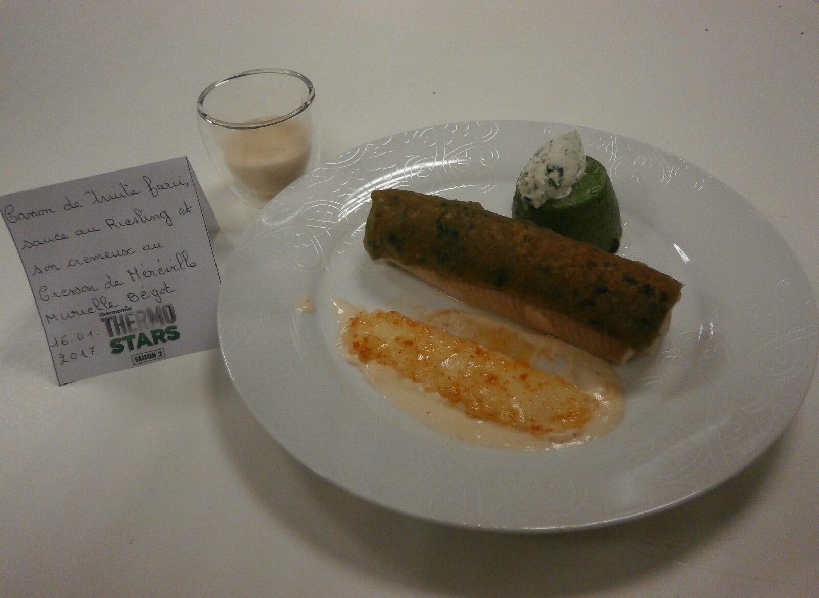 CANON DE TRUITE FARCI, SAUCE RIESLING ET SON CREMEUX DE CRESSON