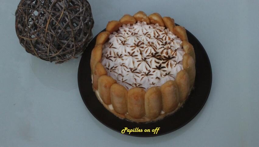 Charlotte au citron et framboise meringuée