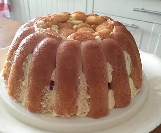 Charlotte aux fraises mousse mascarpone