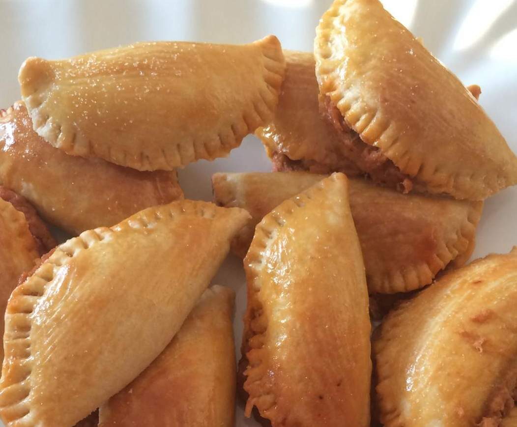 Chaussons thon, tomate, mozzarella