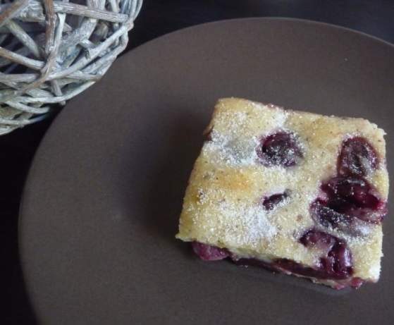 Clafoutis aux cerises et noisettes