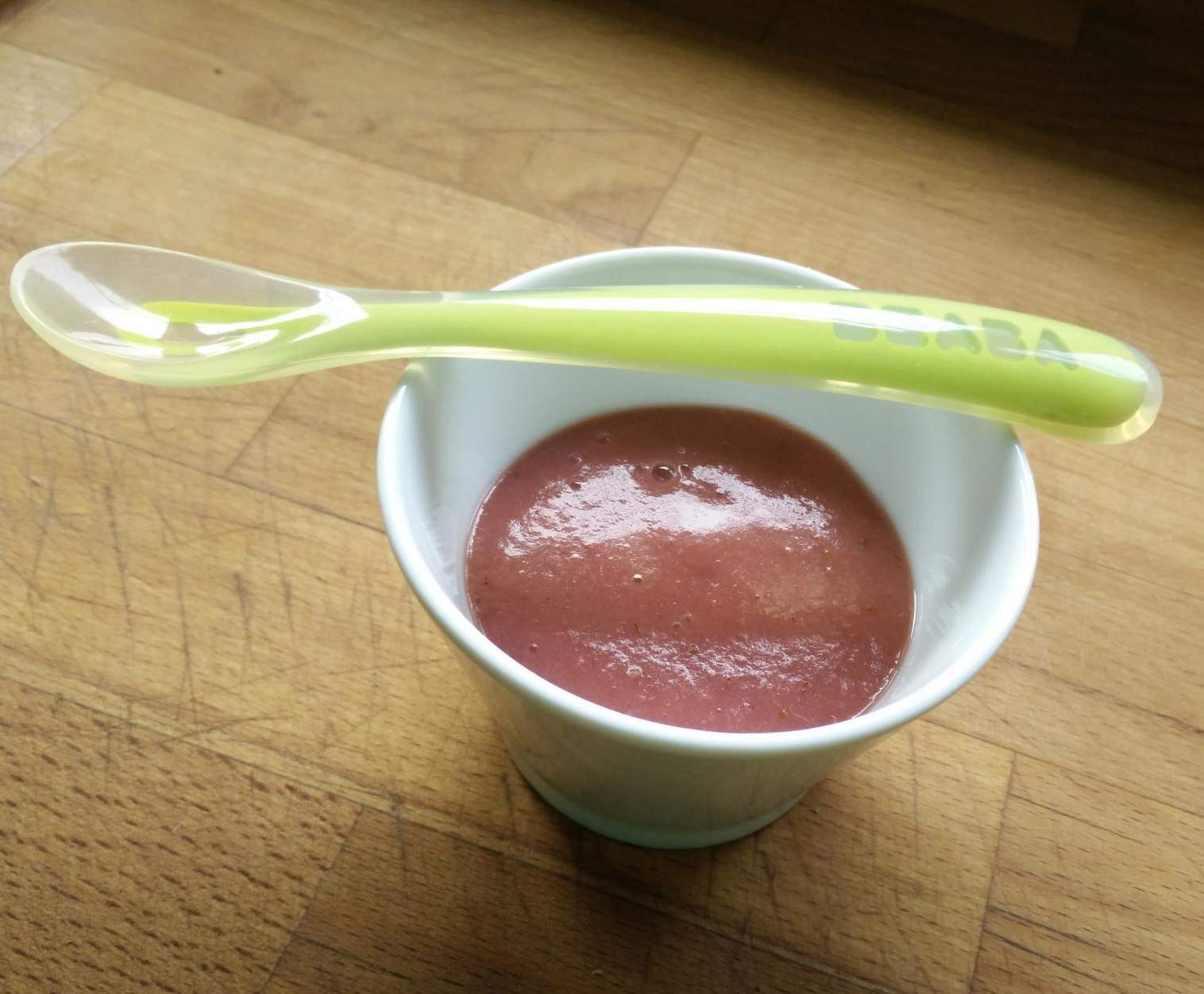 Compote bébé fraises-bananes