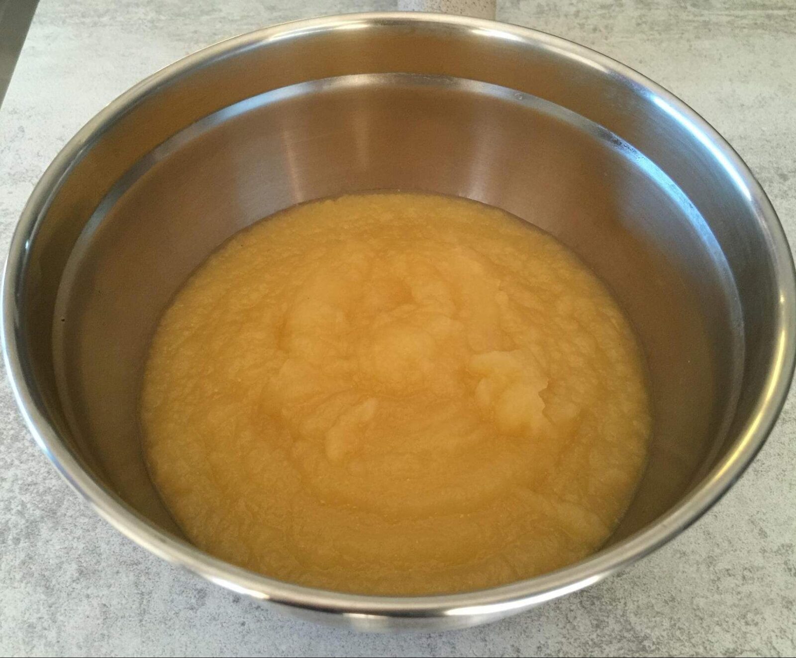 Compote de pommes, poire & banane