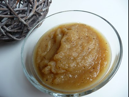 Compote pommes, poires, bananes et kiwis