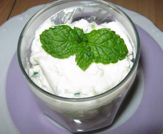 CONCOMBRE AU FROMAGE BLANC