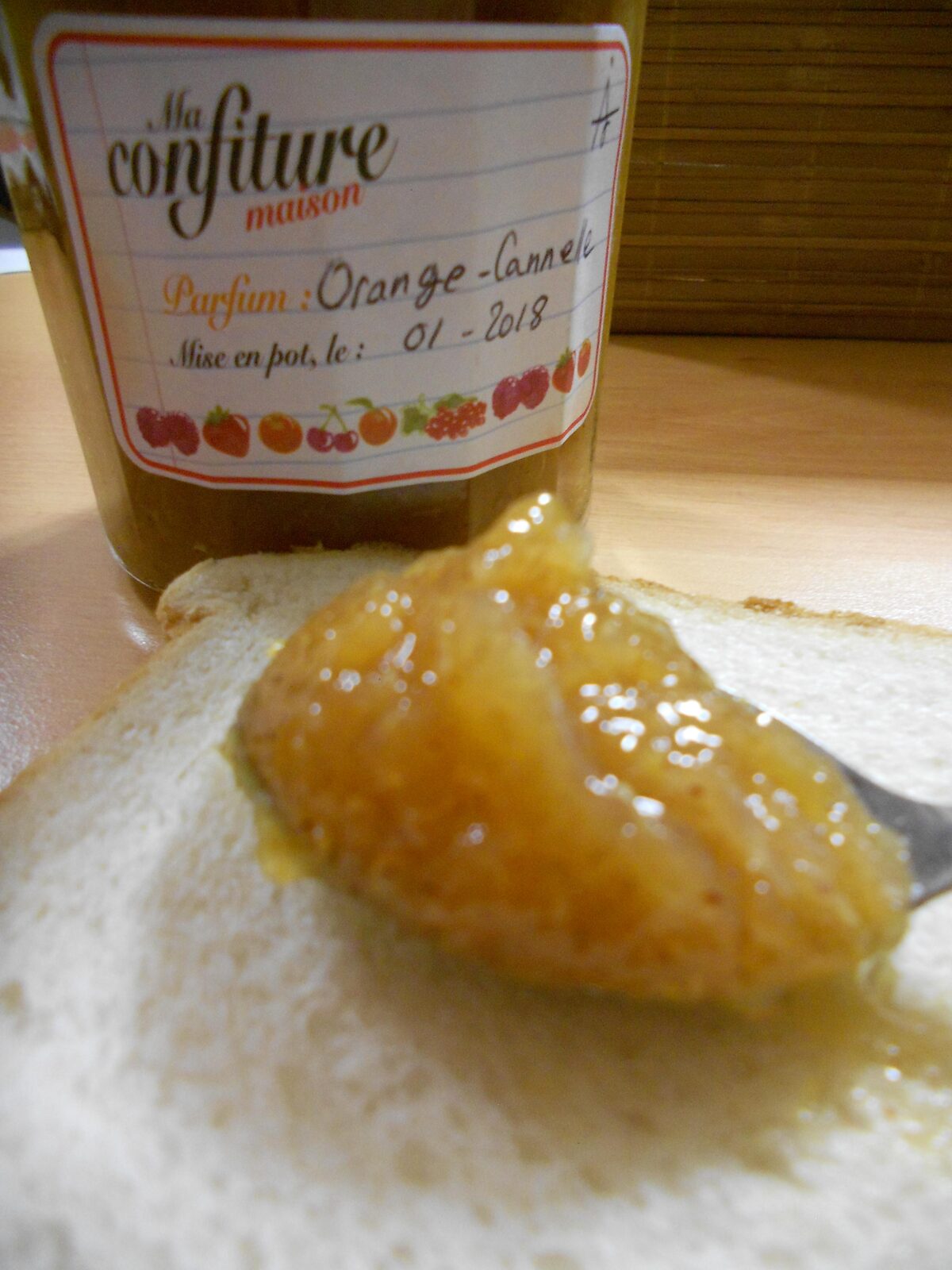 CONFITURE D'ORANGE A LA CANNELLE