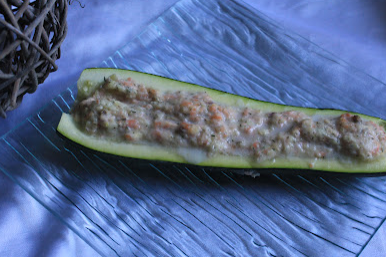 courgettes farcies au saumon fumé et à l'aneth