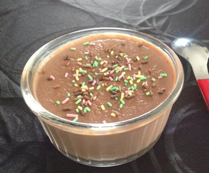 CREME AU CHOCOLAT LEGERE