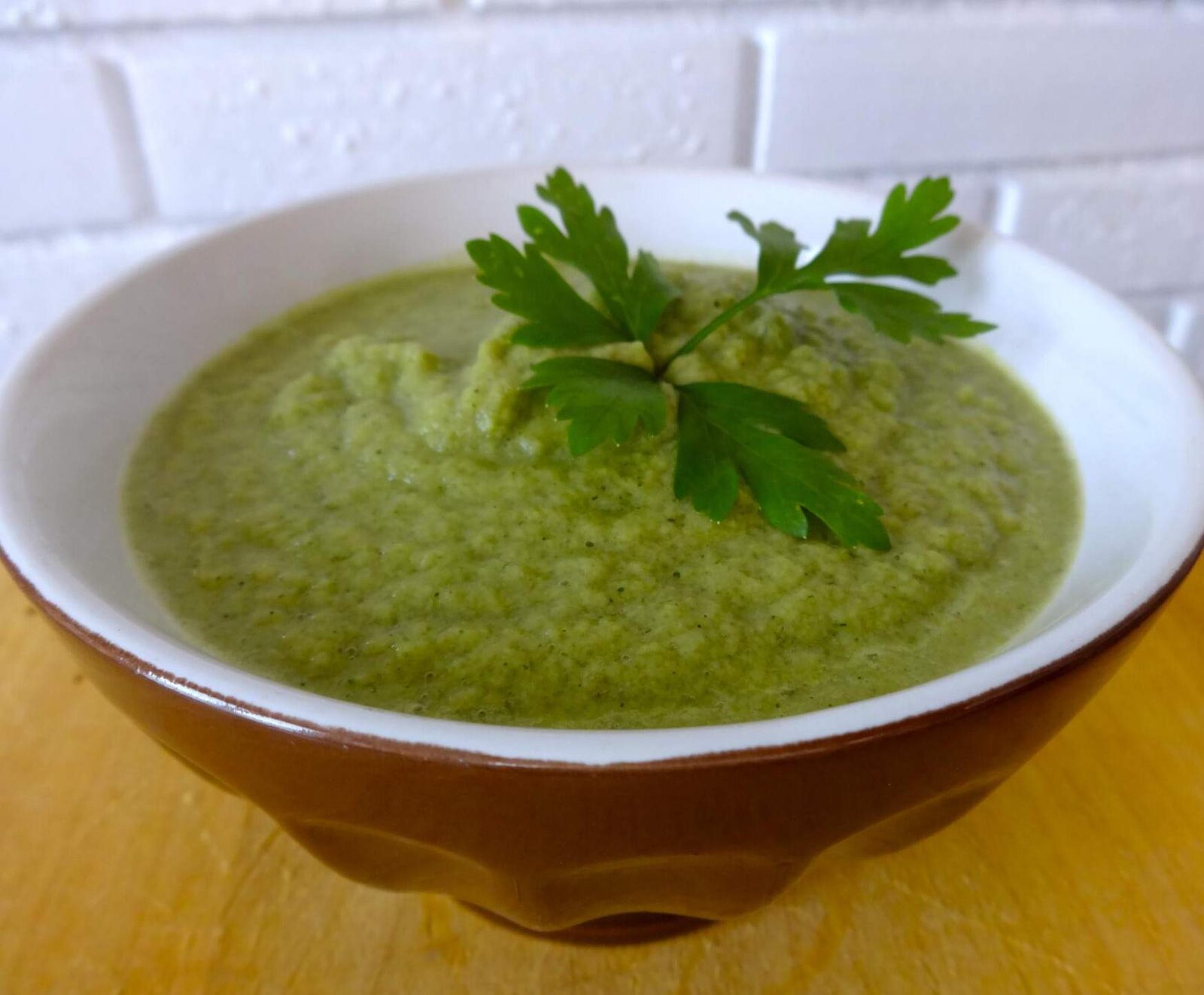 Crème de courgettes crues