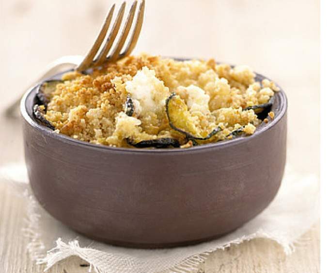 Crumble courgettes au fromage ail et fines herbes