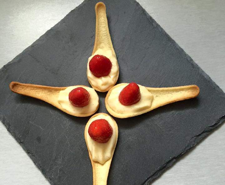 cuillere a la crème legere vanille et fraise