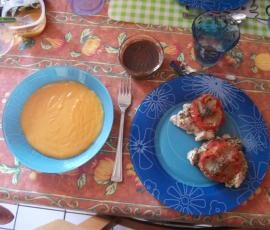 De l'entrée au dessert sur quatre étages !!!