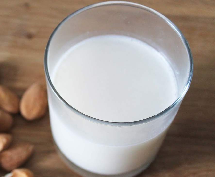 FAIRE SOIT MEME SON LAIT D'AMANDE