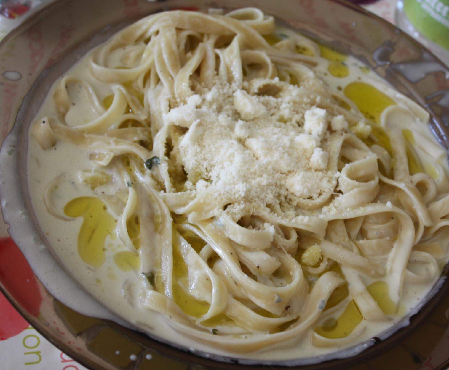 Fettucine al gorgonzola