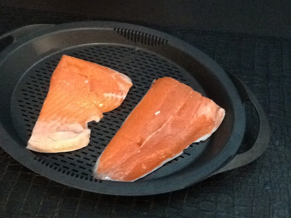 Filet de saumon à la sauce citronnée