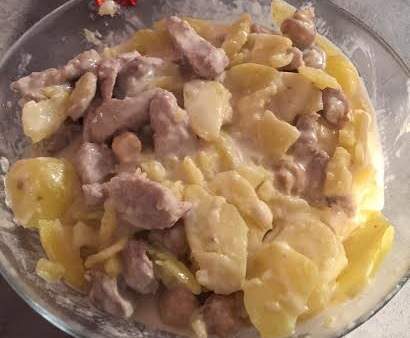 Filet mignon sauce oignon et champignon et pommes de terre