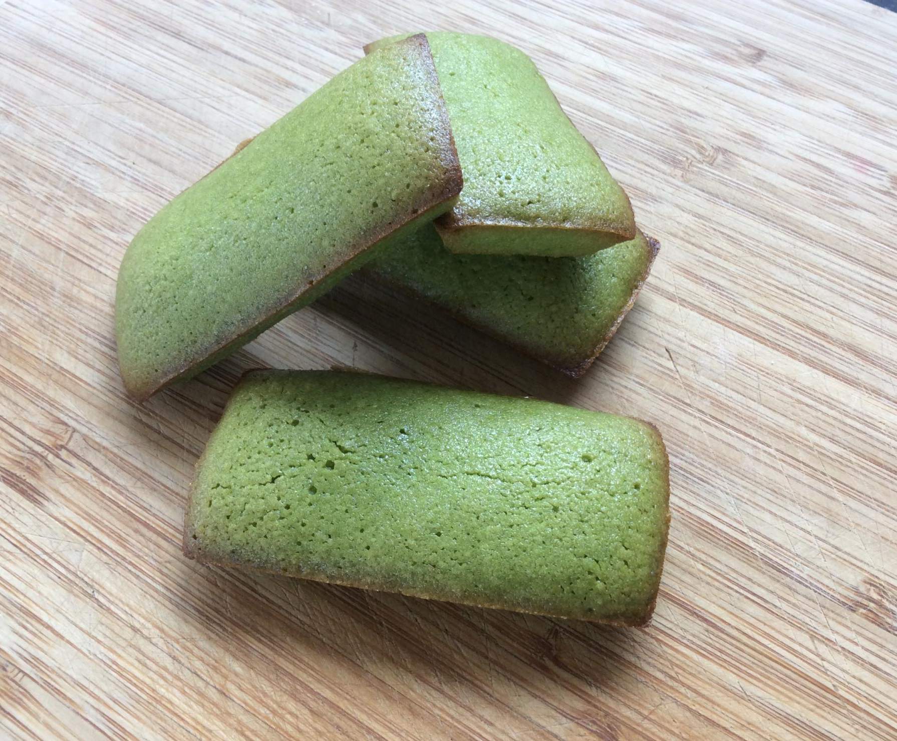 Financiers au thé matcha