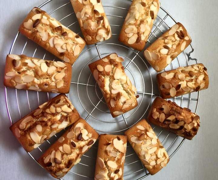 Financiers aux amandes à l' ancienne