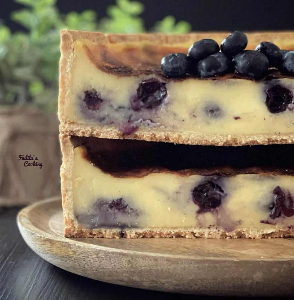 FLAN AUX MYRTILLES by FADILASCOOKING