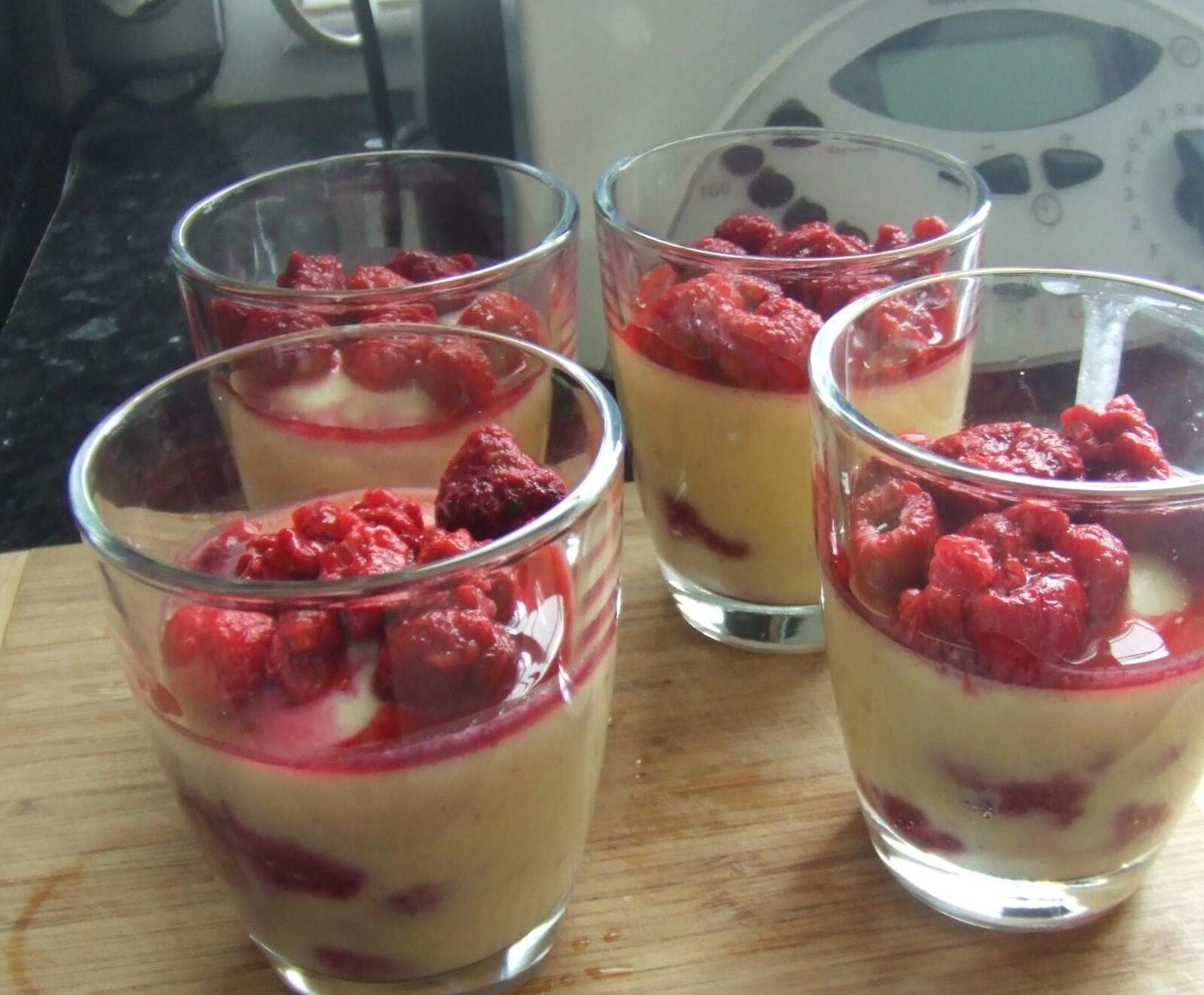 FLAN verrine au fromage blanc et aux framboises cuisson varoma