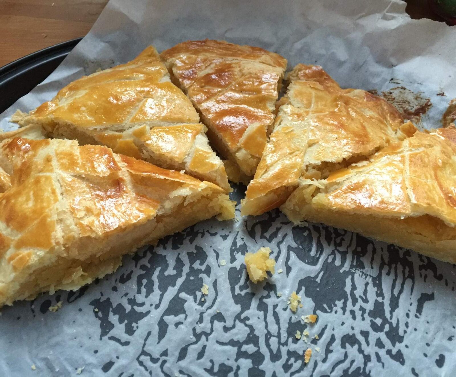 Galette des rois frangipane