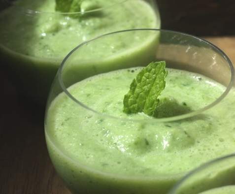 Gaspacho de concombre et menthe
