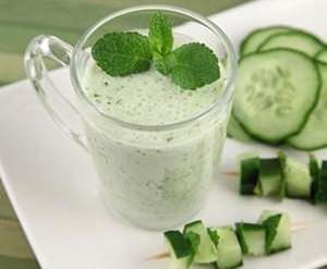 Gaspacho de concombre et menthe fraîche