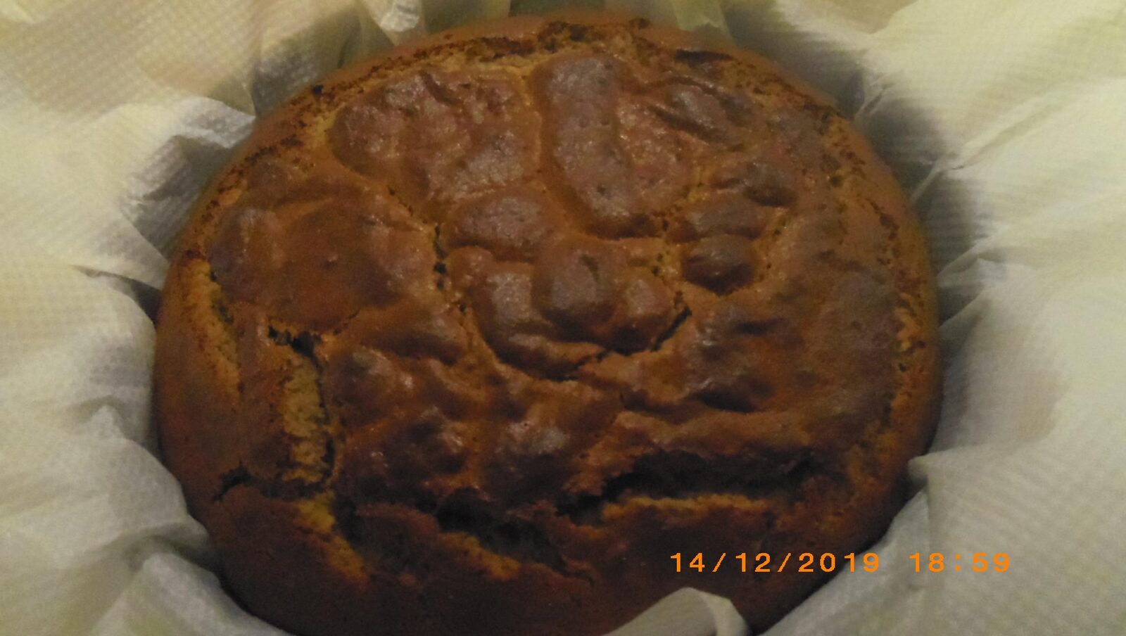 GÂTEAU AUX NOIX ET AUX DATTES