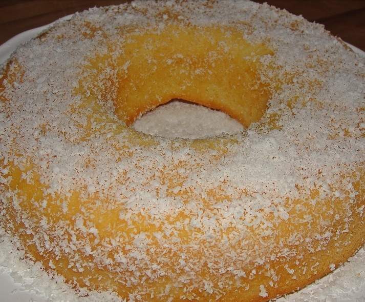 Gâteau coco humide (recette portugaise)