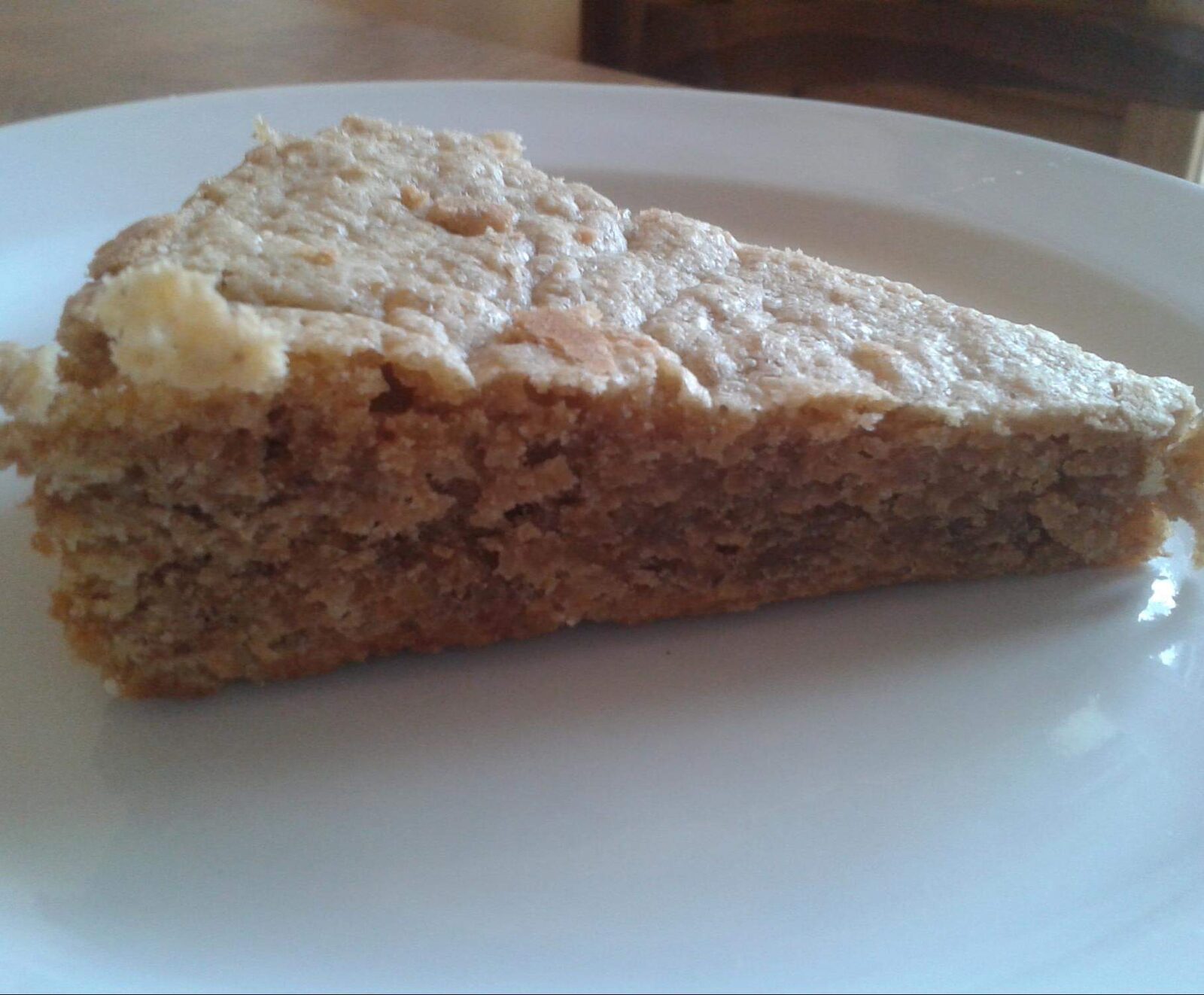 Gâteau moëlleux aux noix