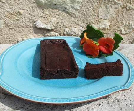 Gâteau moelleux magique courgette/choco/banane, sans: beurre, oeufs, lactose, gluten, sucre et matières grasses ajoutées!!!