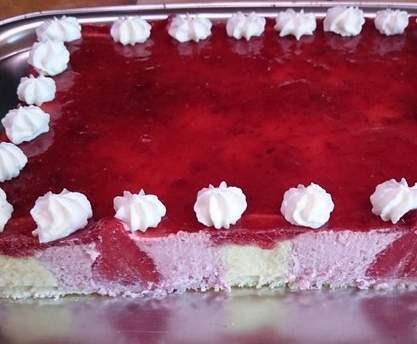 Gâteau mousse à la fraise