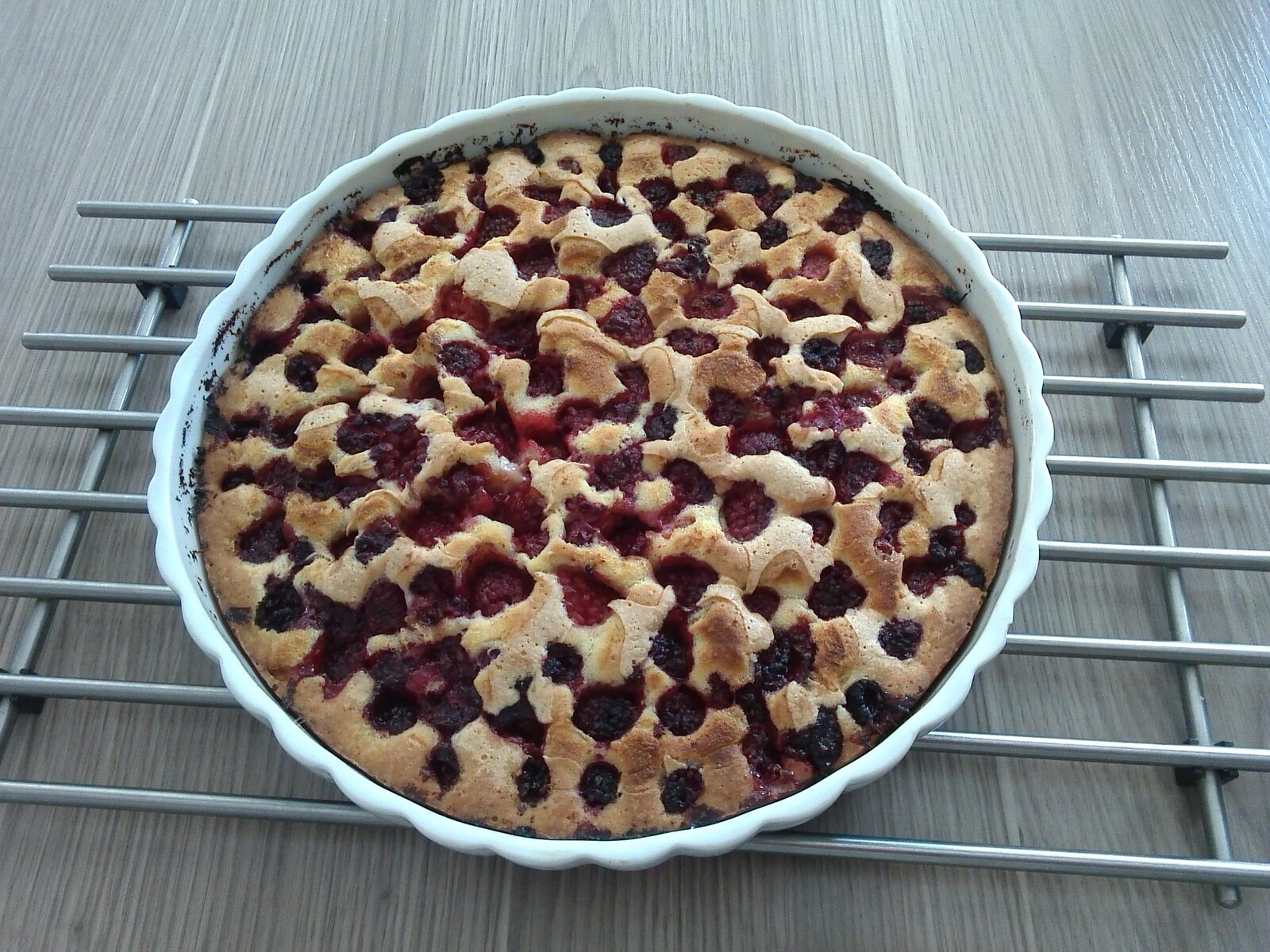 Gâteau suédois aux framboises