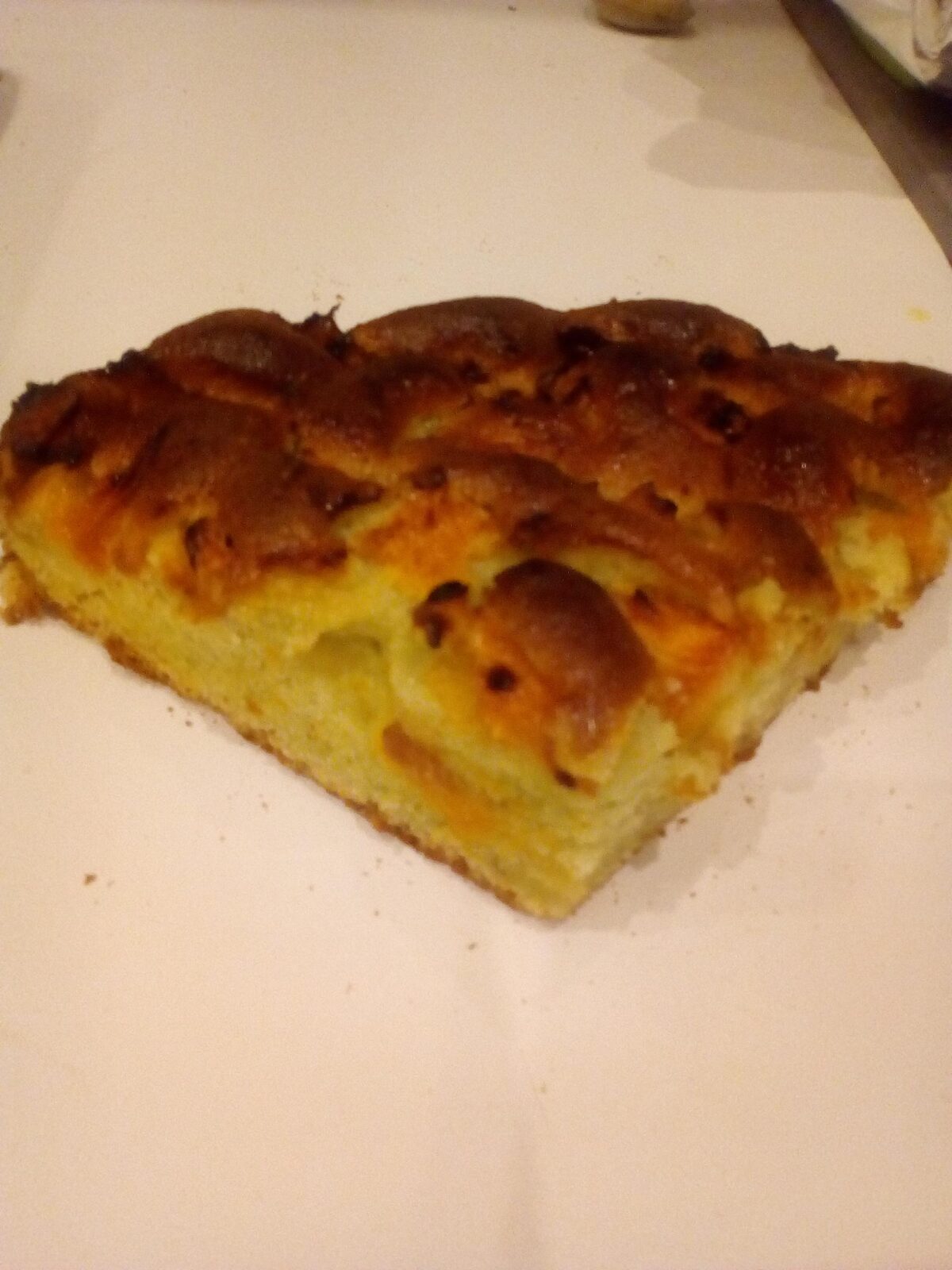 Gateau yaourt, abricot, basilic