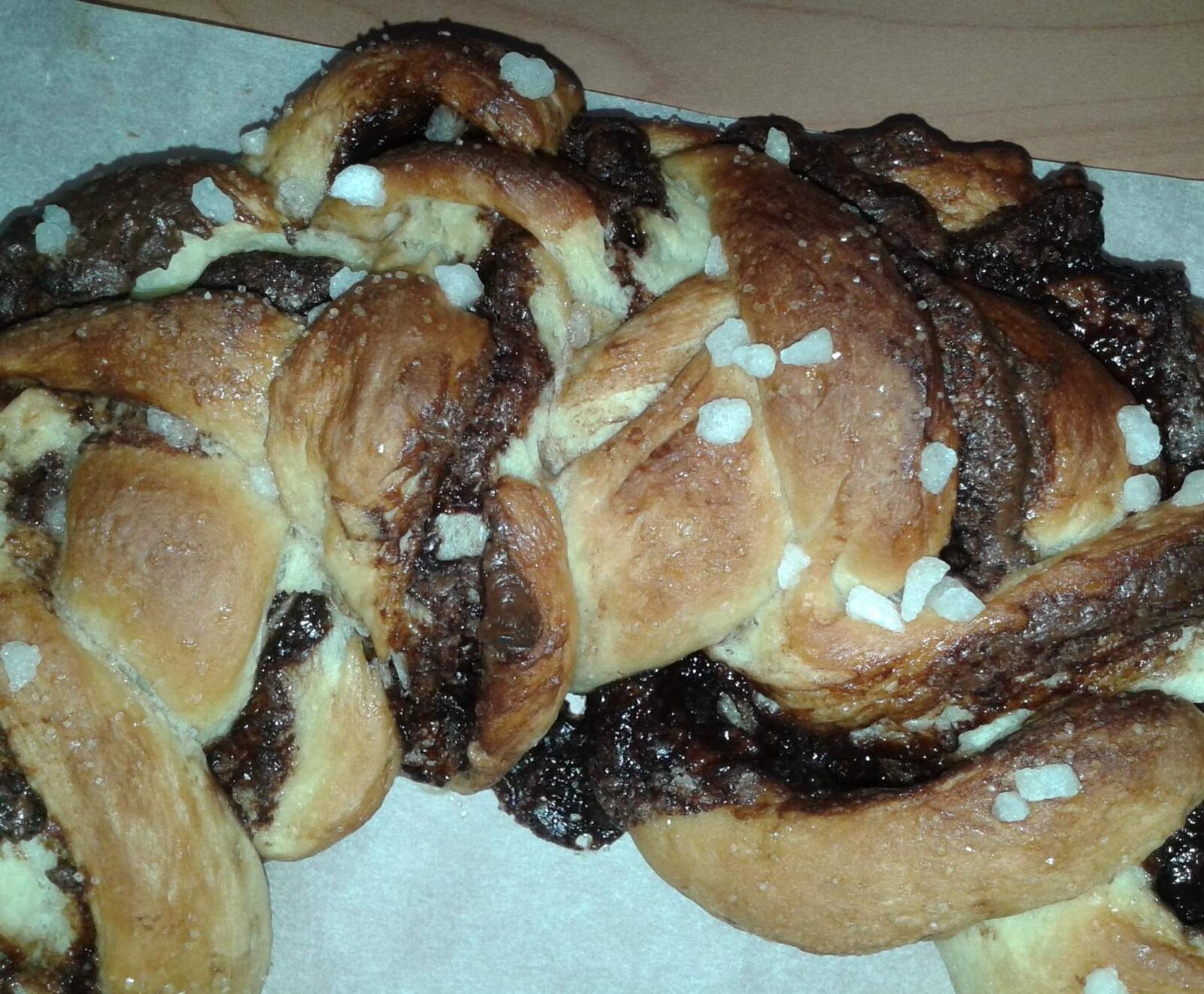 GRANDE BRIOCHE AU NUTTELLA