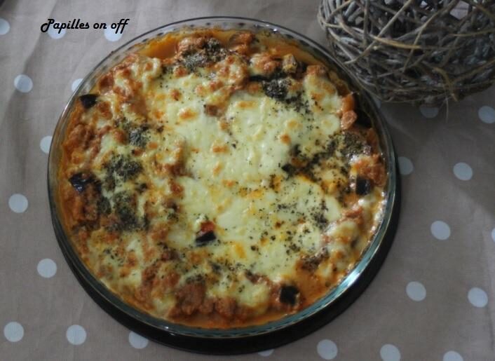 Gratin d'aubergines au thon et à la mozzarella