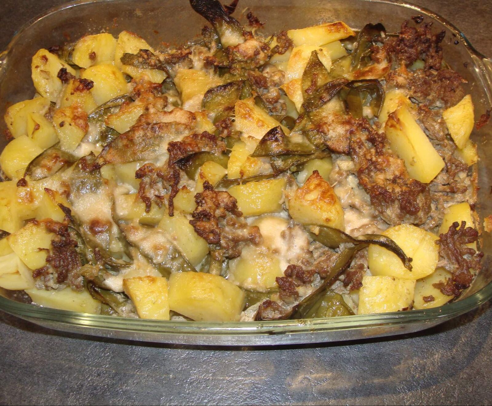 grattin de pois mange tout, pomme s de terre et boeuf haché